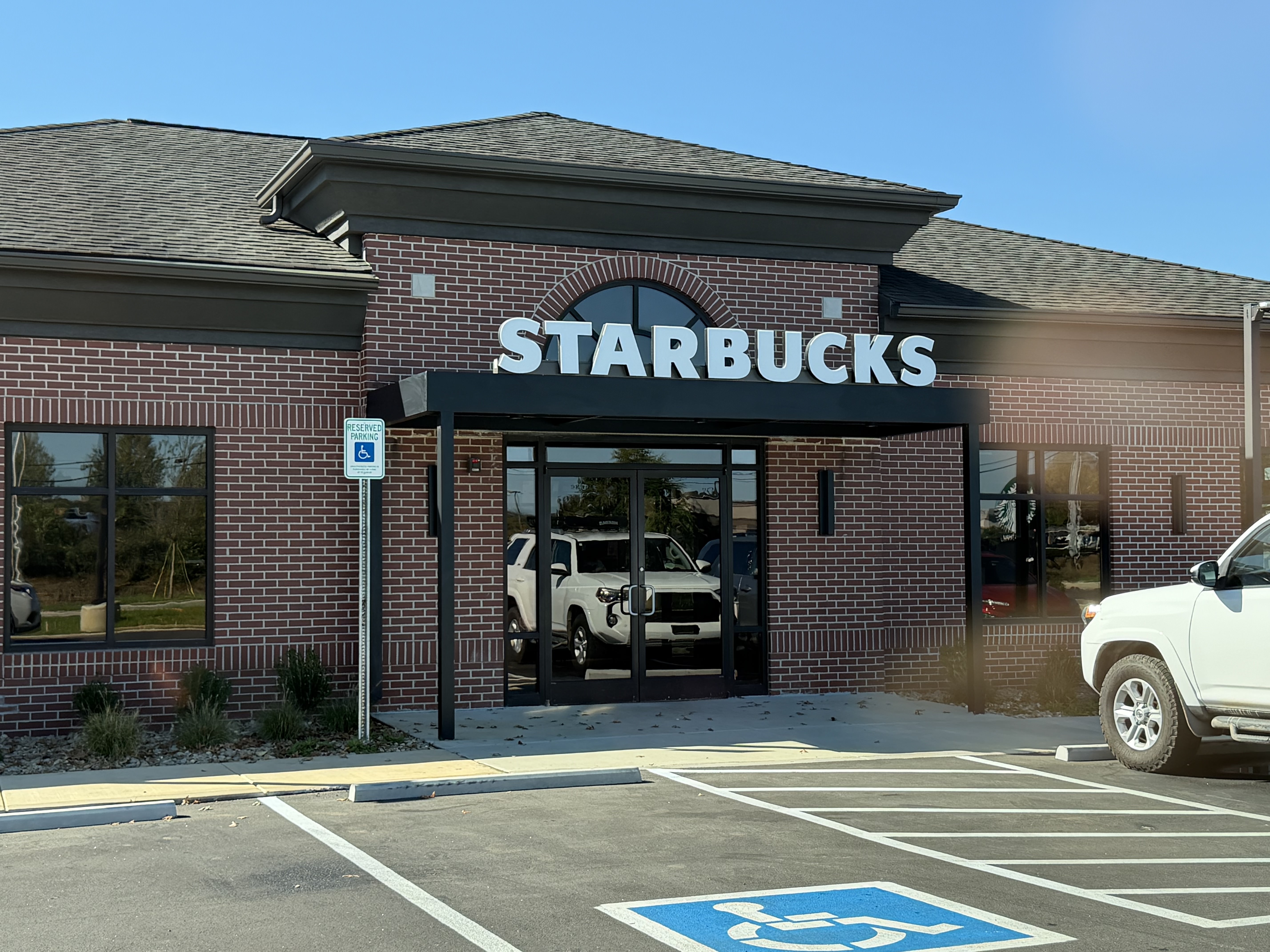 Starbucks Commercial Electrical Installation — Alcoa, TN